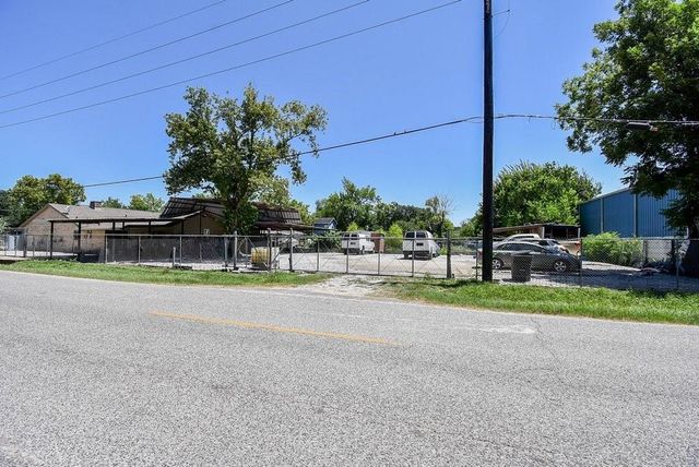 5627 Spindle Drive, Houston, TX 77086