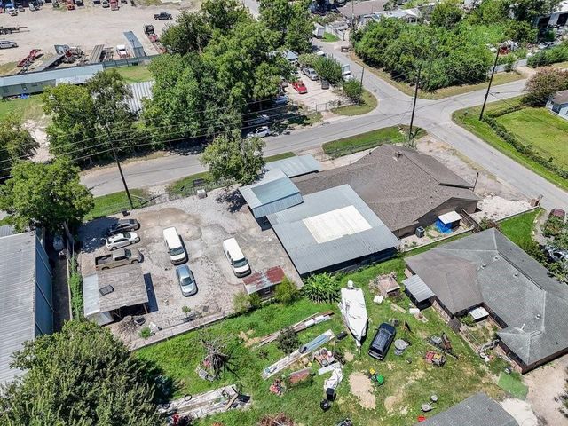 5627 Spindle Drive, Houston, TX 77086