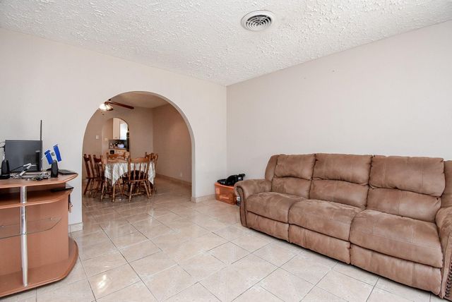 5627 Spindle Drive, Houston, TX 77086