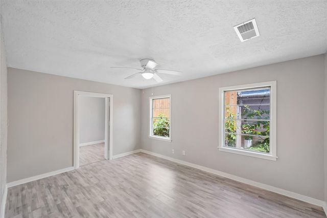 8527 Brower Street, Houston, TX 77017