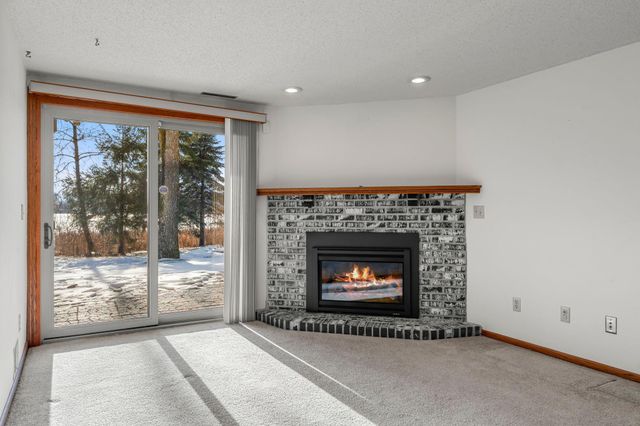 1275 Black Oaks Court N, Plymouth, MN 55447