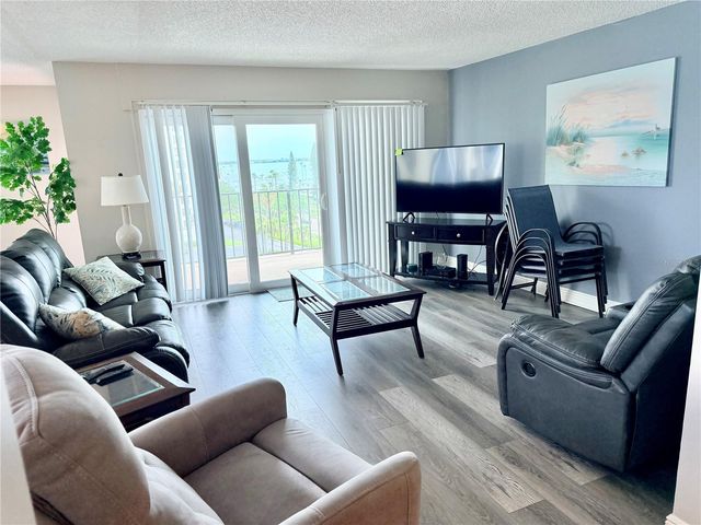 1480 GULF BOULEVARD 607, Clearwater Beach, FL 33767