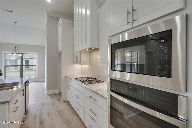 1010 Kensington Drive, Flowood, MS 39232