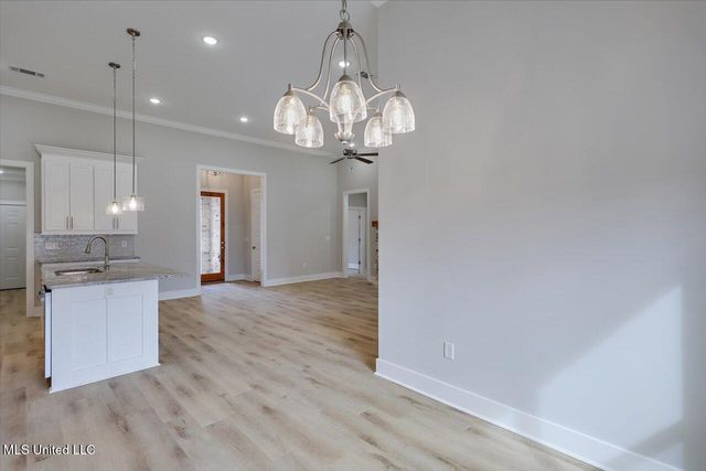 1010 Kensington Drive, Flowood, MS 39232