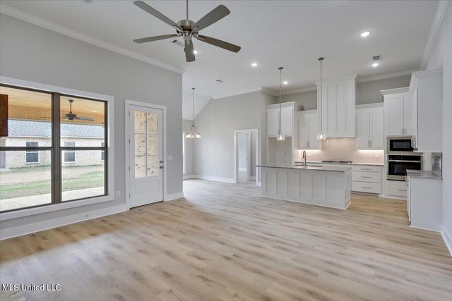 1010 Kensington Drive, Flowood, MS 39232