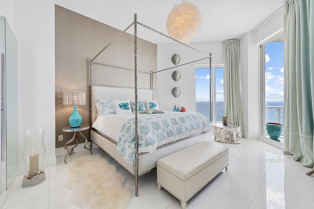 2700 N Ocean Drive Ph4b, Singer Island, FL 33404