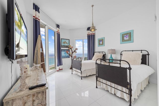 2700 N Ocean Drive Ph4b, Singer Island, FL 33404
