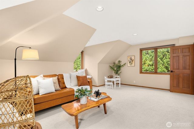 15311 NE 144th Place, Woodinville, WA 98072