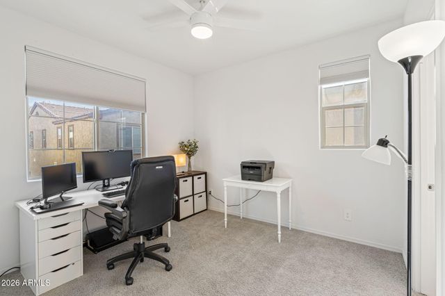 1694 E HAMPTON Lane, Gilbert, AZ 85295