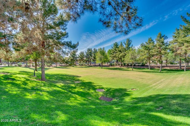 1694 E HAMPTON Lane, Gilbert, AZ 85295