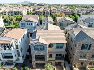 1694 E HAMPTON Lane, Gilbert, AZ 85295
