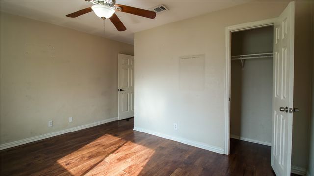 806 E Vista Drive, Garland, TX 75041