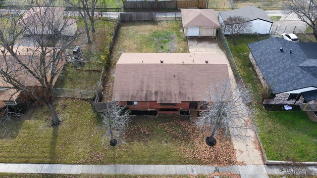 806 E Vista Drive, Garland, TX 75041