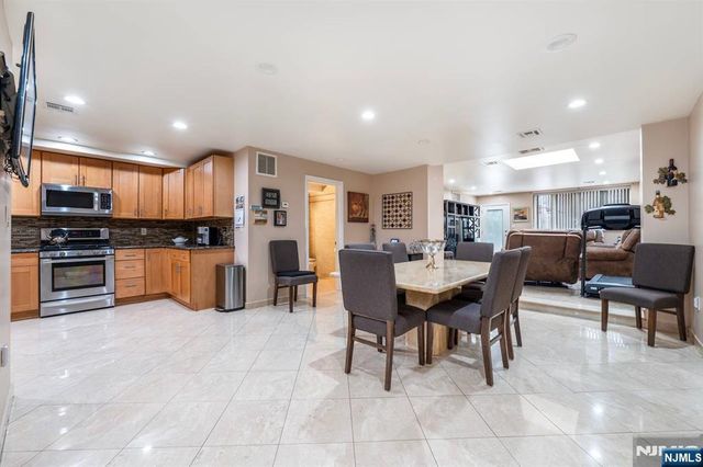 413 Adams Street, Hoboken, NJ 07030