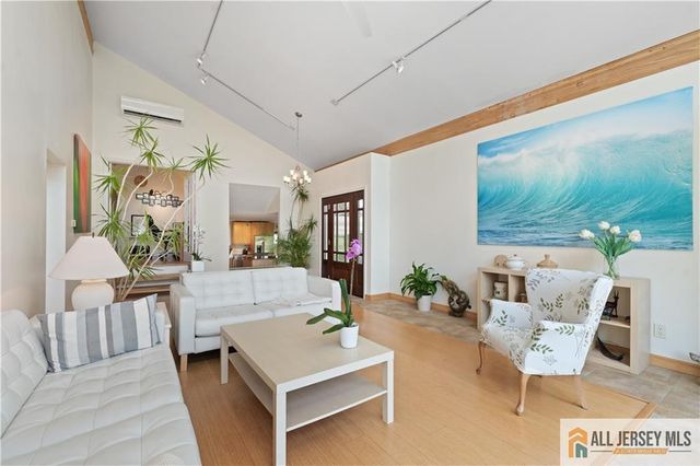 335 Valentine Street, Highland Park, NJ 08904