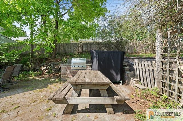 335 Valentine Street, Highland Park, NJ 08904