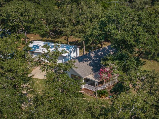 3114 Deer Ledge 18, Caldwell, TX 77836