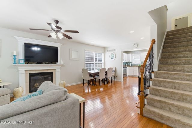 11526 Bellewood Garden Ct, Louisville, KY 40223