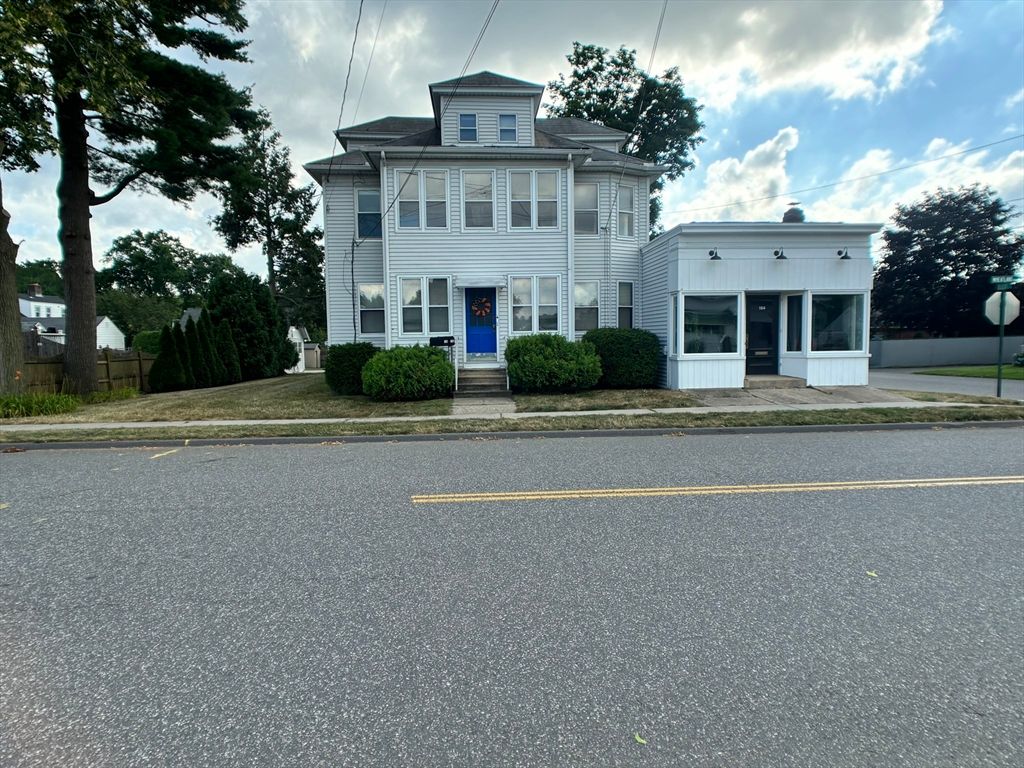 168 Wheatland Ave 2, Chicopee, MA 01020