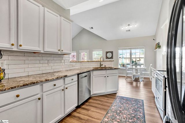 4 Brenleigh Court, Simpsonville, SC 29680