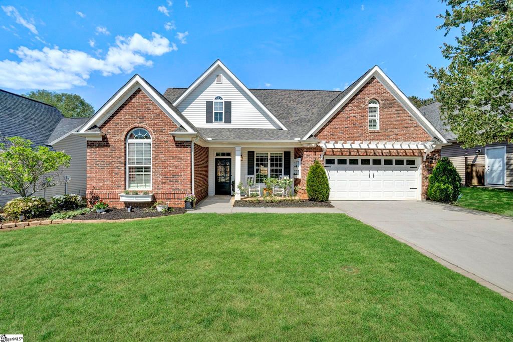 4 Brenleigh Court, Simpsonville, SC 29680