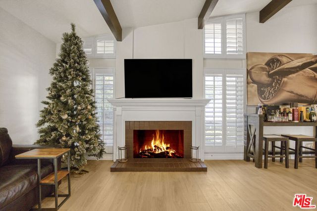 3970 Ellenita Avenue, Tarzana, CA 91356