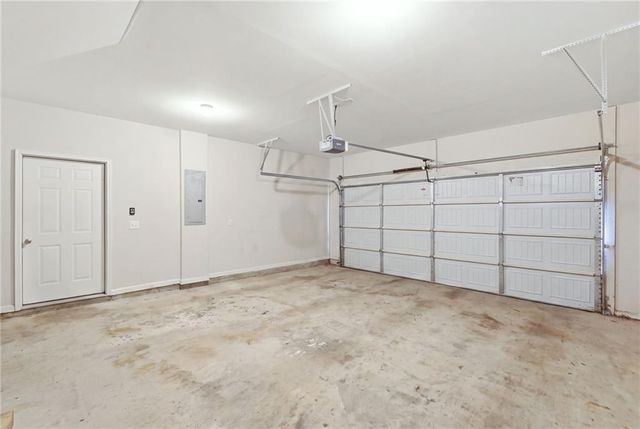 6311 Horizon Court, Rex, GA 30273