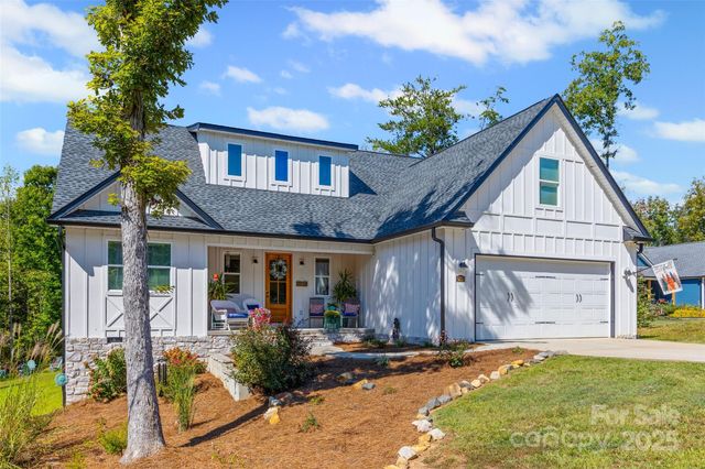 5253 Star Magnolia Court, Clover, SC 29710
