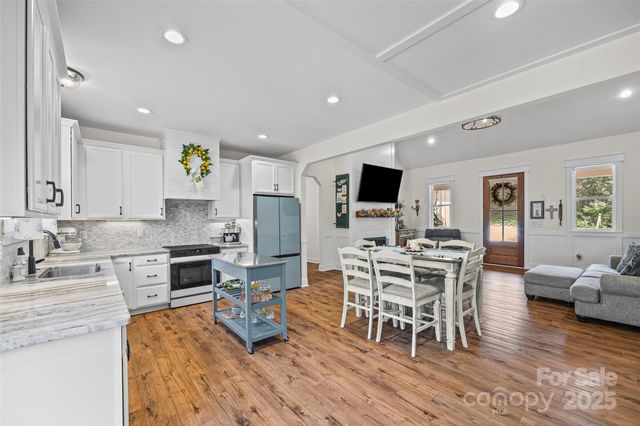 5253 Star Magnolia Court, Clover, SC 29710