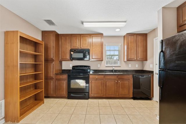 6058 FISHHAWK CROSSING BOULEVARD, Lithia, FL 33547