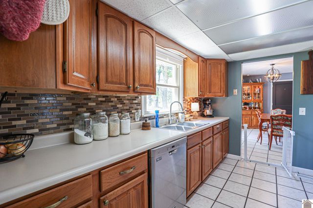 140 Brenna Dr, Paducah, KY 42001