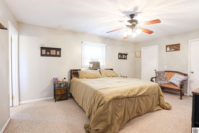 140 Brenna Dr, Paducah, KY 42001