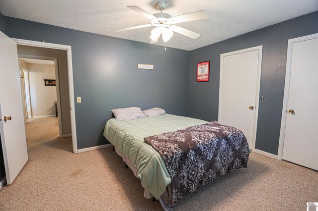 140 Brenna Dr, Paducah, KY 42001