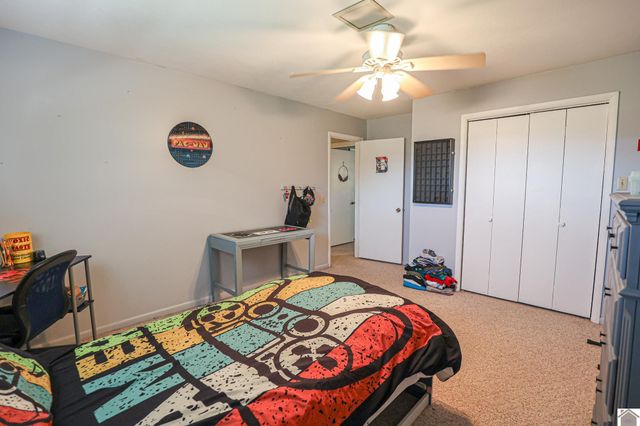 140 Brenna Dr, Paducah, KY 42001