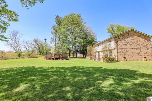 140 Brenna Dr, Paducah, KY 42001
