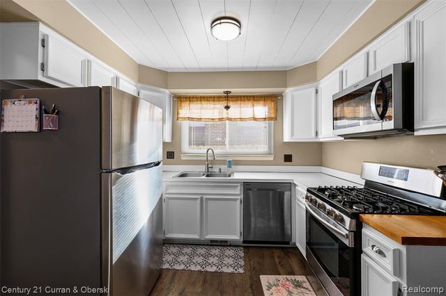 44127 Arlington Road, Canton, MI 48187