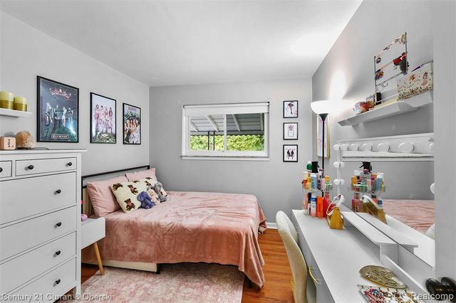 44127 Arlington Road, Canton, MI 48187