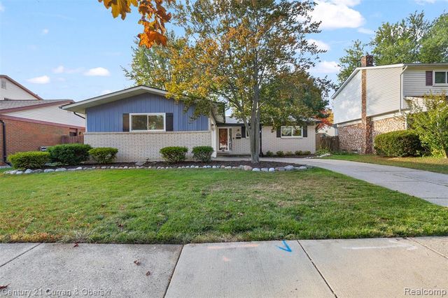 44127 Arlington Road, Canton, MI 48187