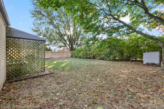 44127 Arlington Road, Canton, MI 48187