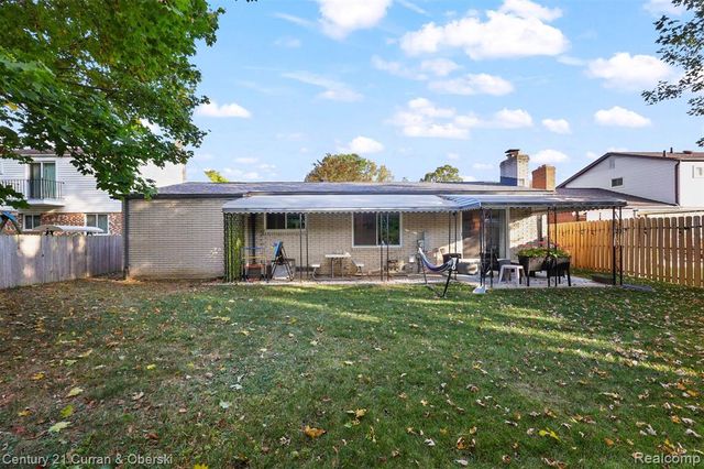 44127 Arlington Road, Canton, MI 48187