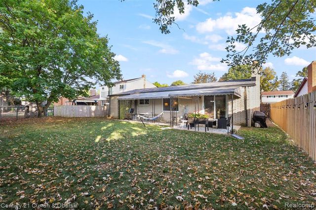 44127 Arlington Road, Canton, MI 48187