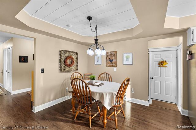 44127 Arlington Road, Canton, MI 48187