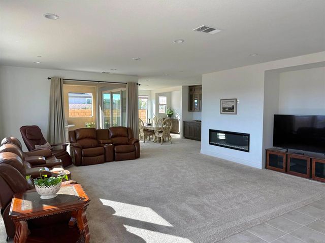 39529 Dayspring Way, Temecula, CA 92591