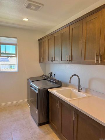 39529 Dayspring Way, Temecula, CA 92591