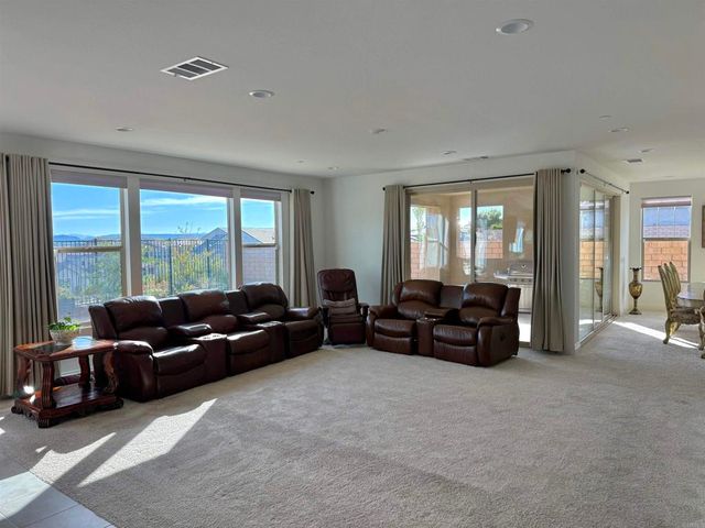 39529 Dayspring Way, Temecula, CA 92591