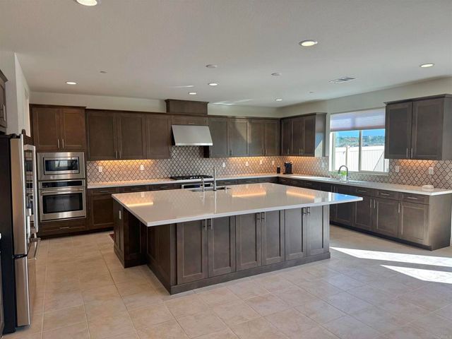 39529 Dayspring Way, Temecula, CA 92591