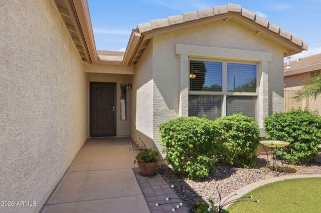 3470 E GLENEAGLE Place, Chandler, AZ 85249