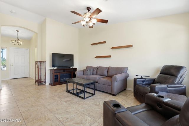 3470 E GLENEAGLE Place, Chandler, AZ 85249