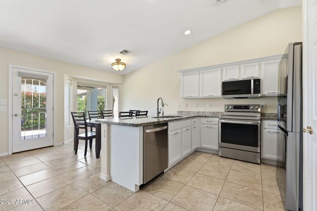 3470 E GLENEAGLE Place, Chandler, AZ 85249