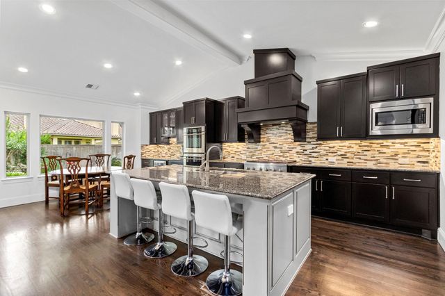 3930 Sundance Hill Lane, Sugar Land, TX 77479